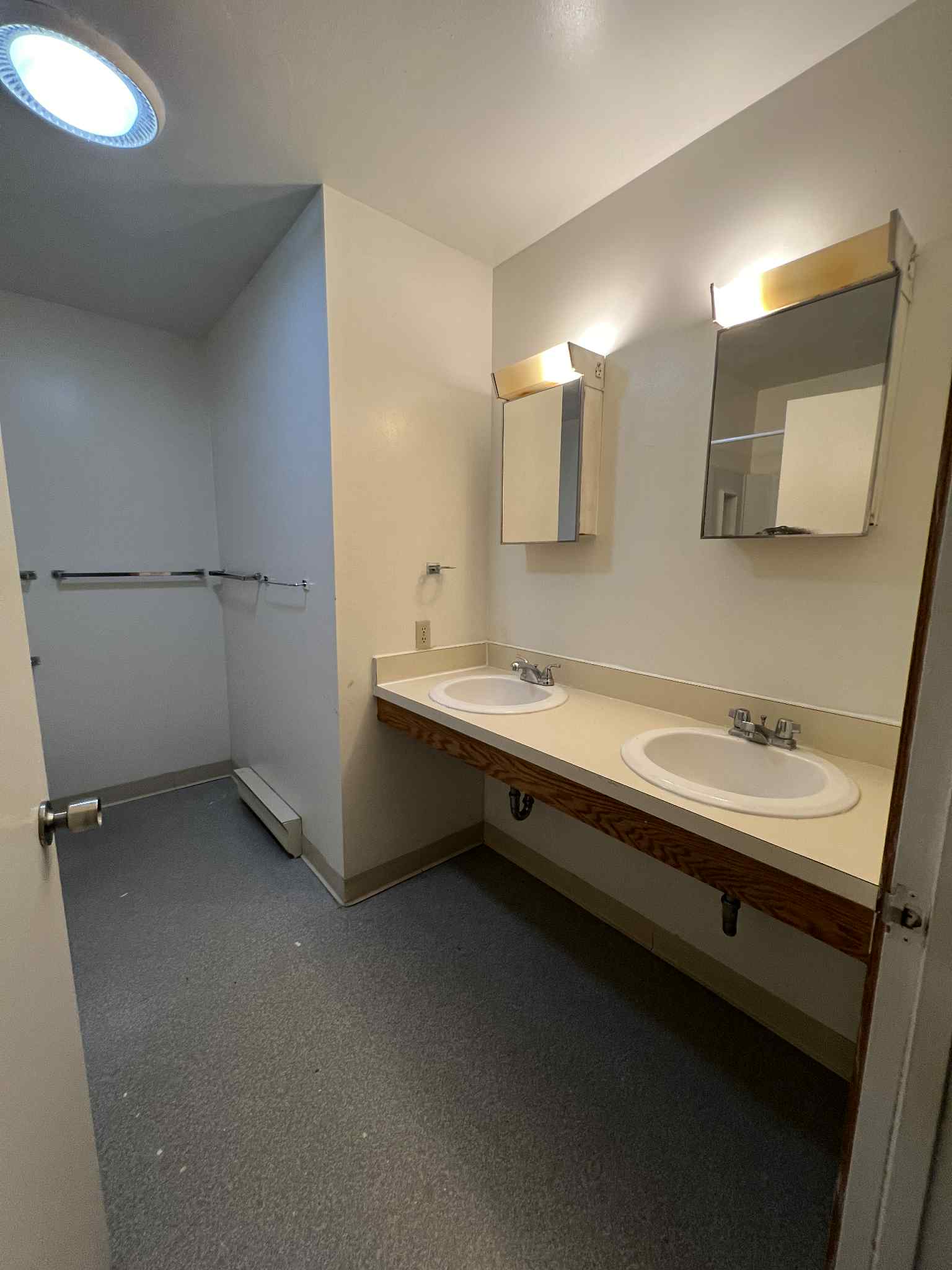 124 Westbourne Lane #1244