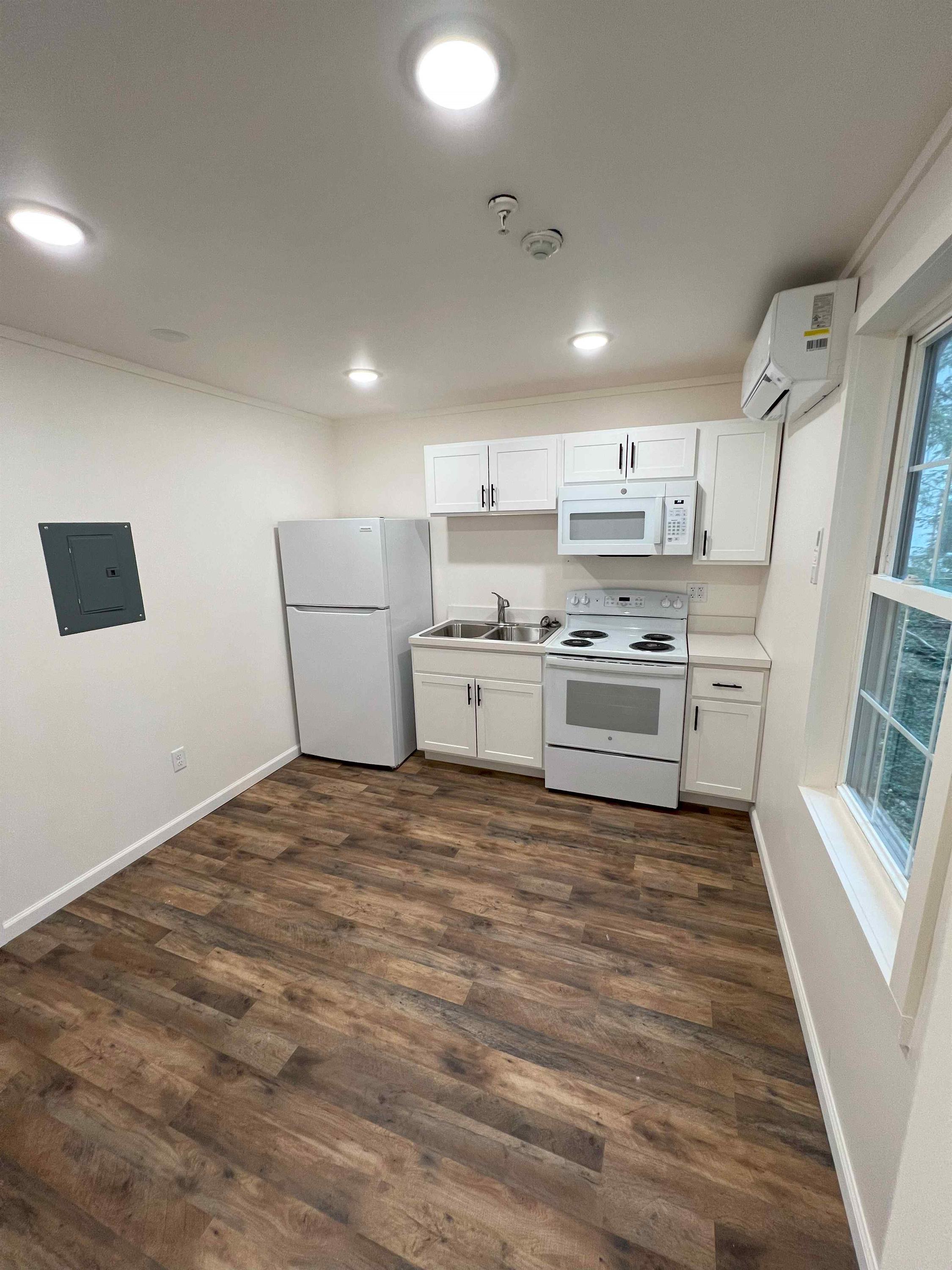 509 Wyckoff Road - 7
