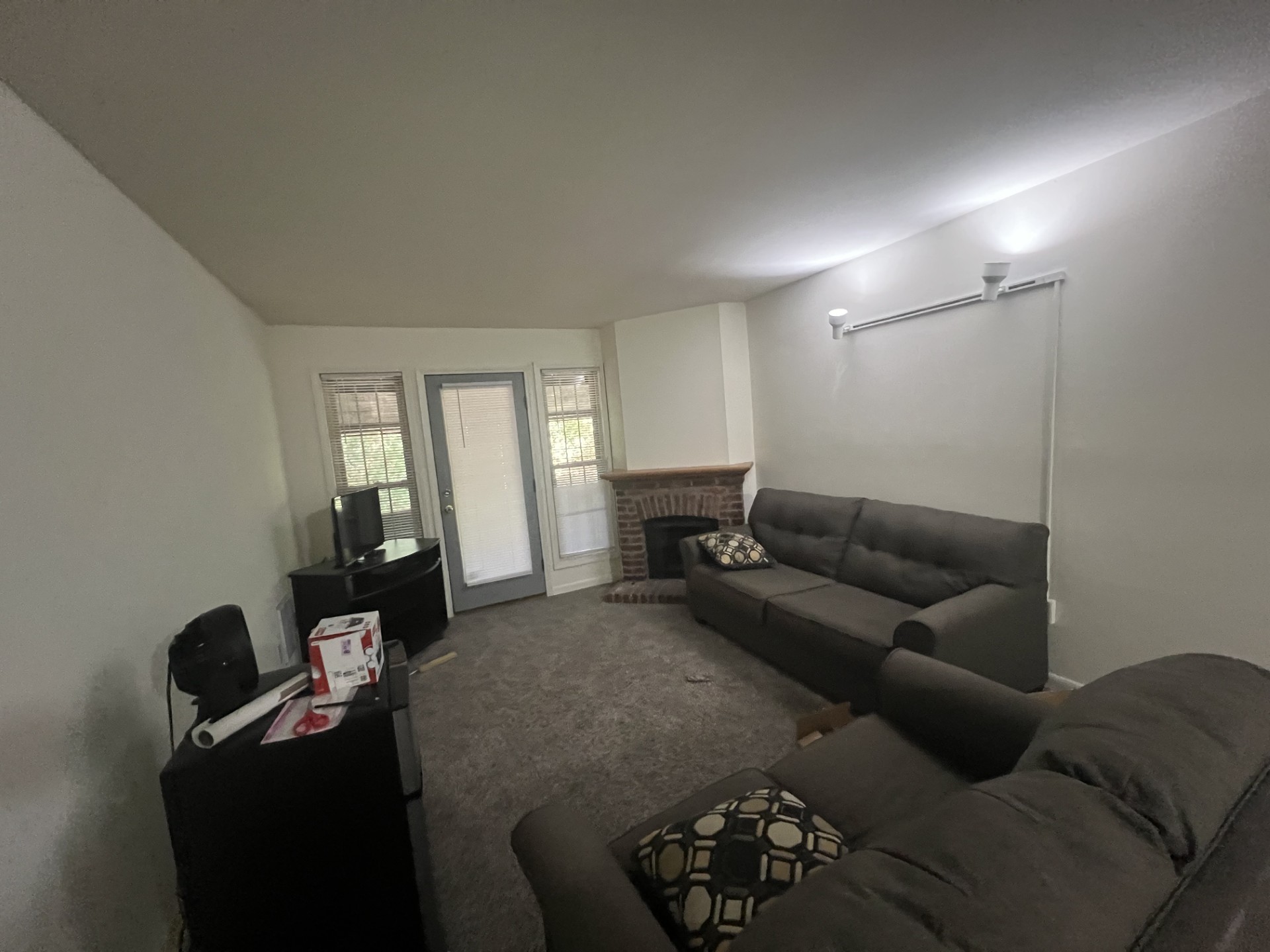 709 Stewart Avenue A25