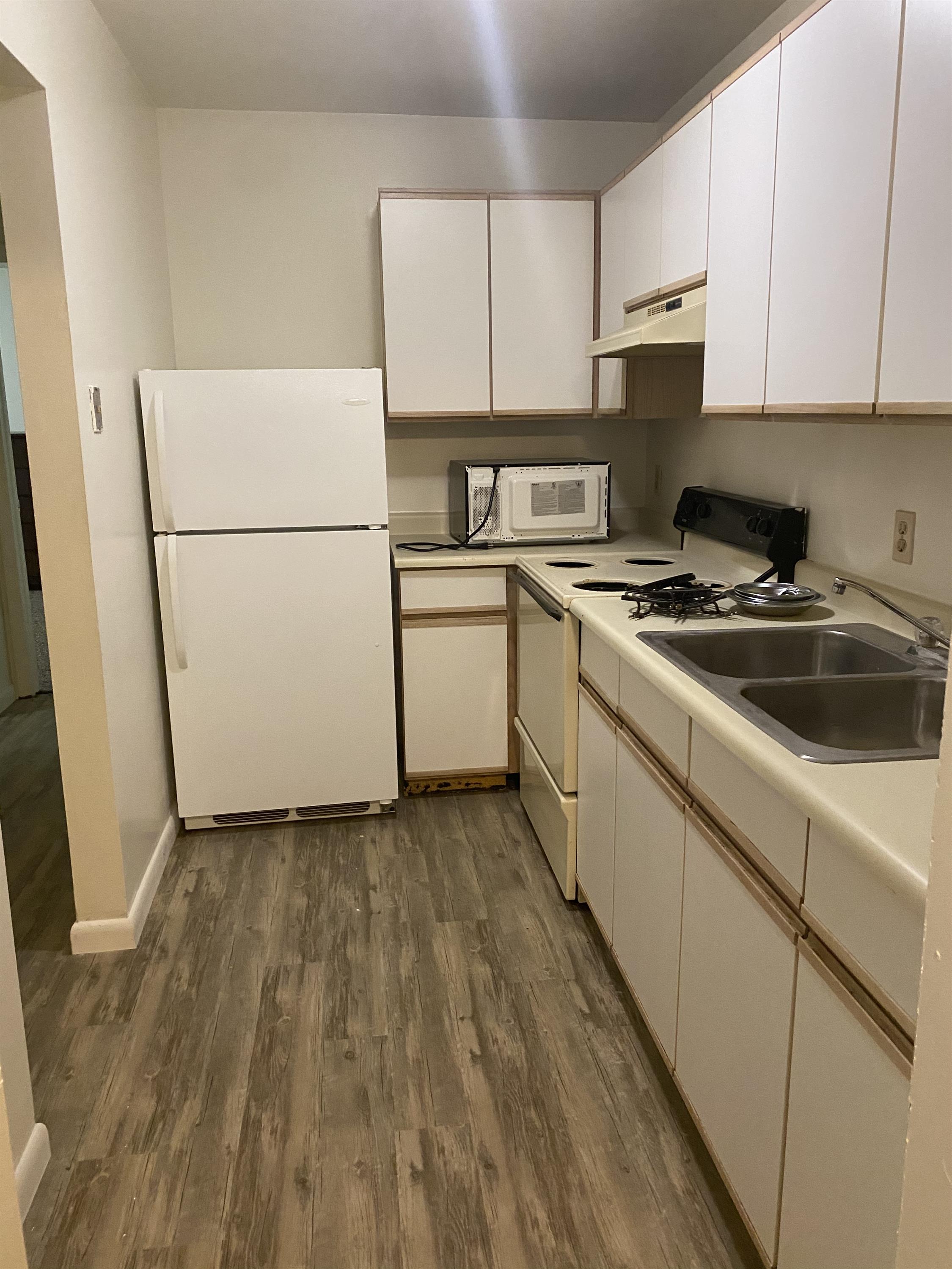 709 Stewart Avenue A19